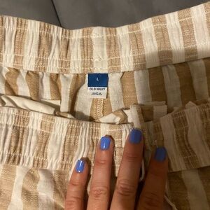 Old Navy Shorts Bundle of 4 size L